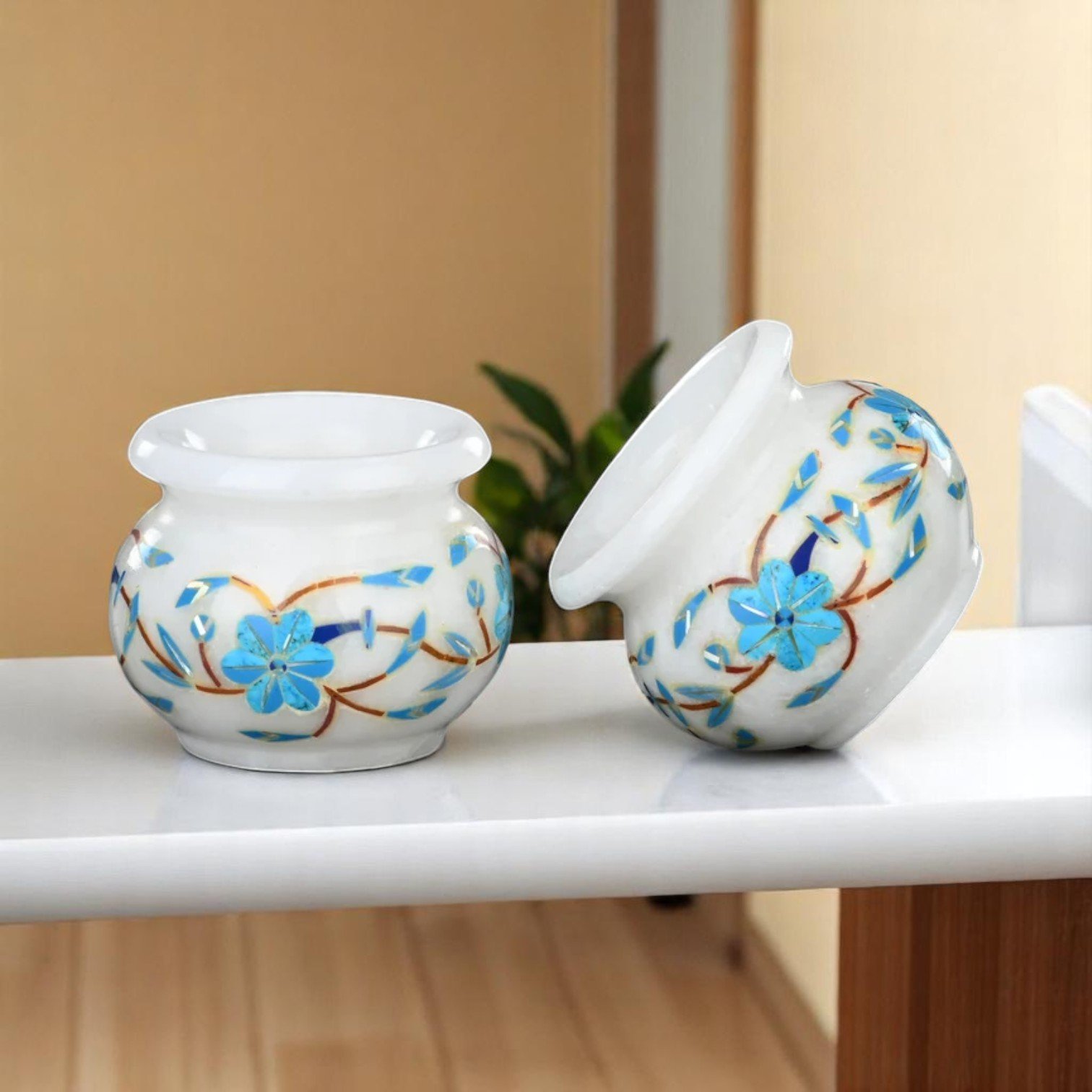 pair of decorative marble bowls