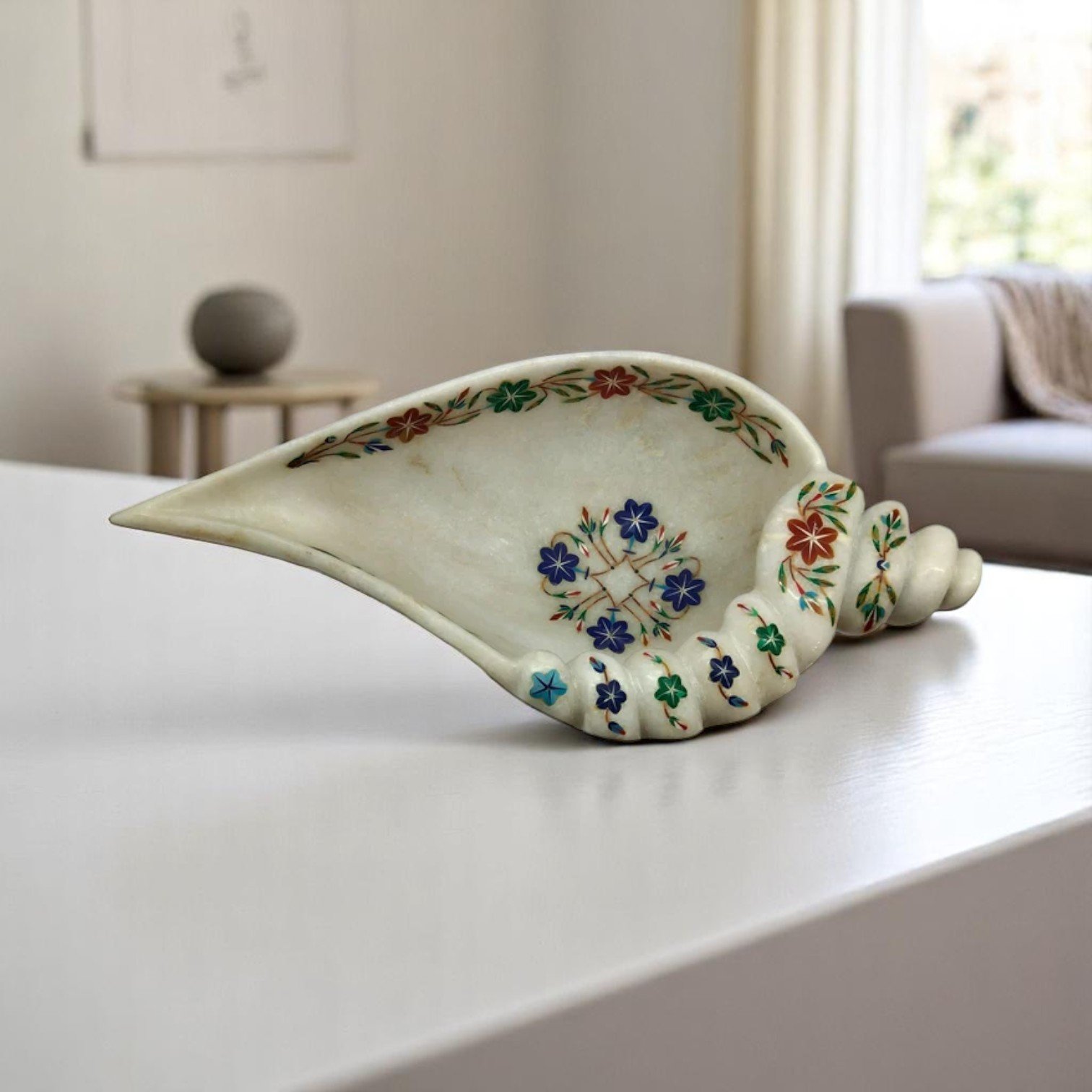 Handcrafted Marble Shell-Shaped Decorative Bowl